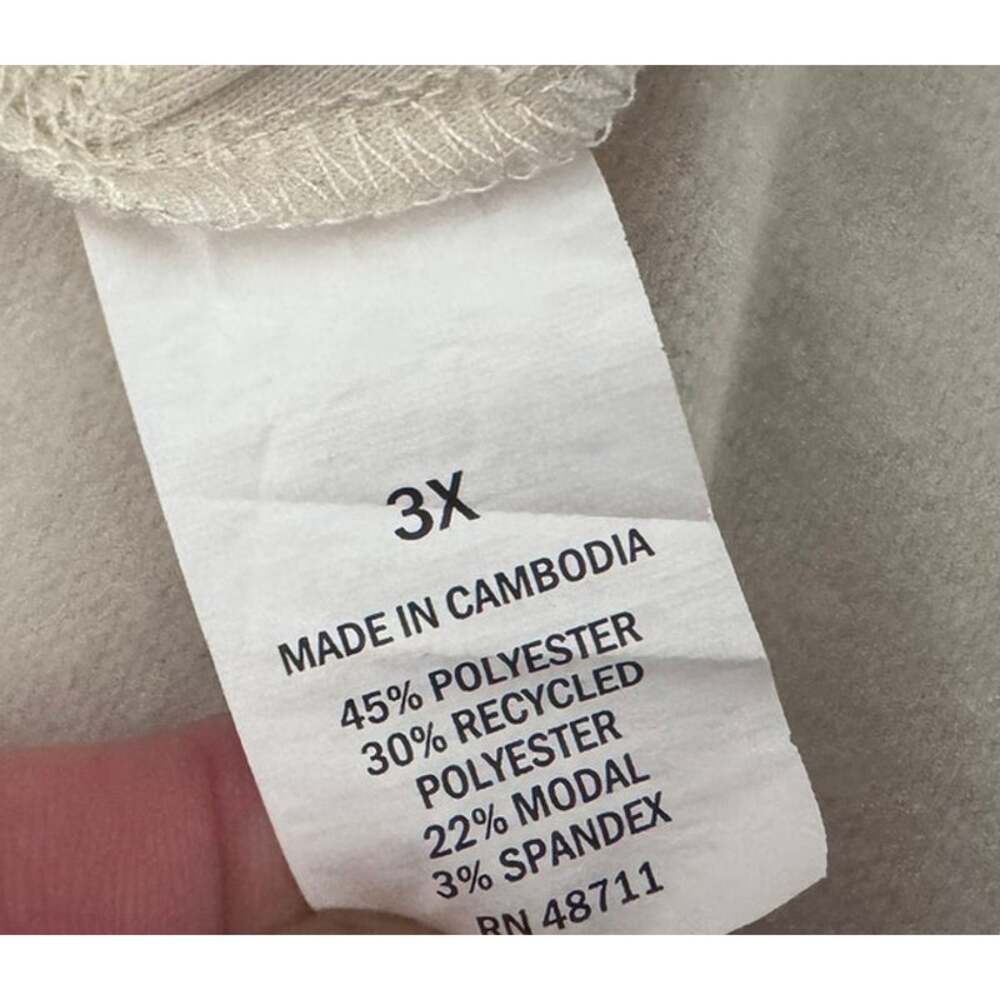 MTA Sport Womens Plus Size 3X Cream Sweatshirt - Picture 5 of 8